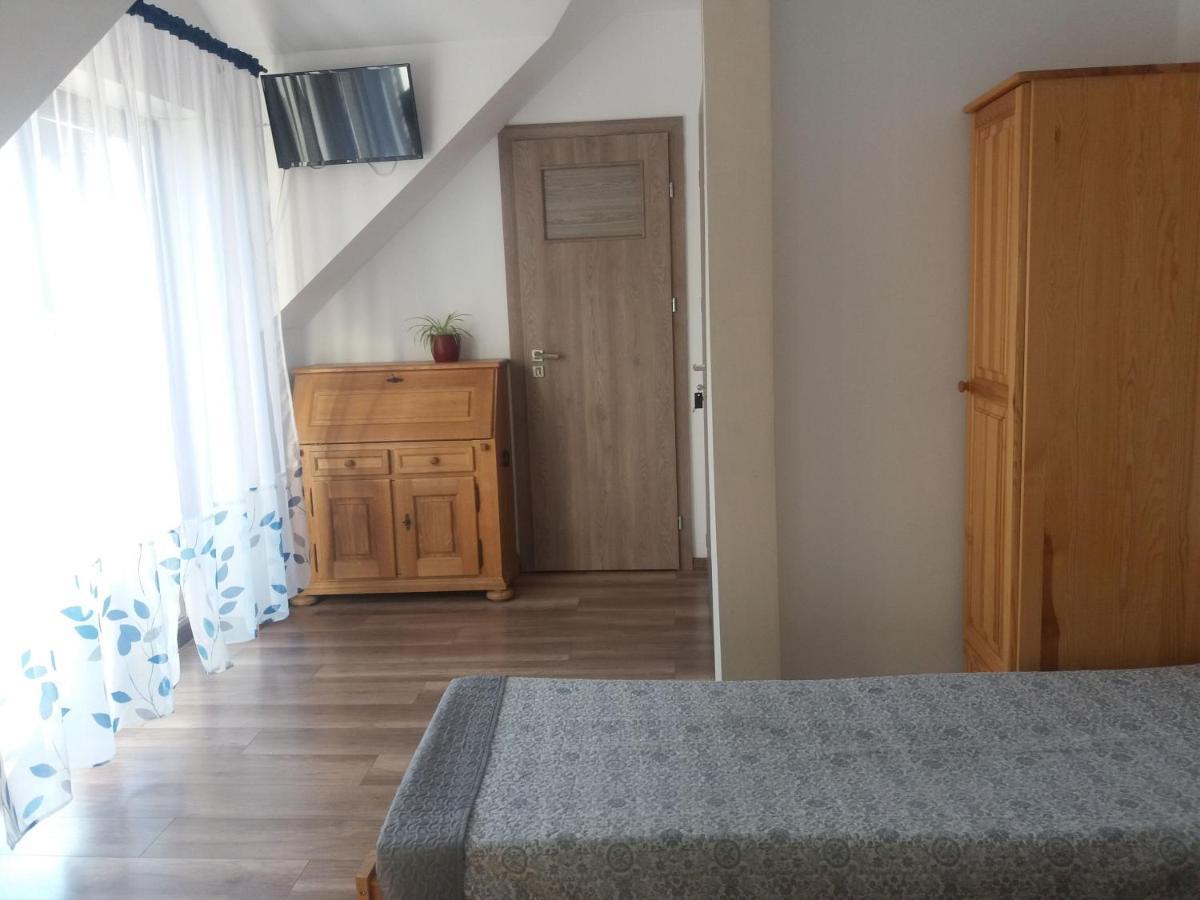 Noclegi Pod Debem Skawina Kültér fotó